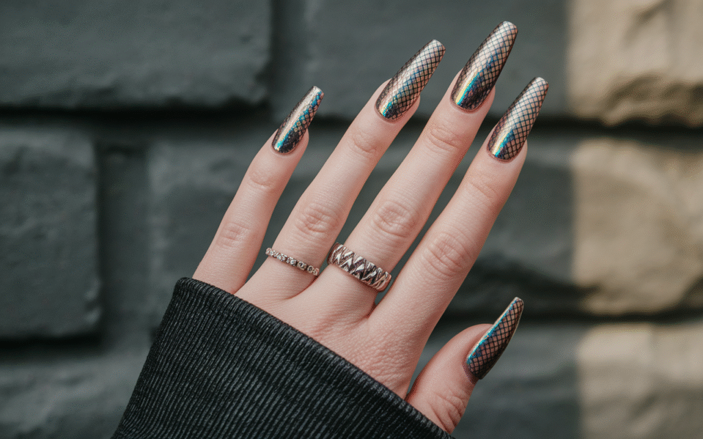 Holographic Snake Skin